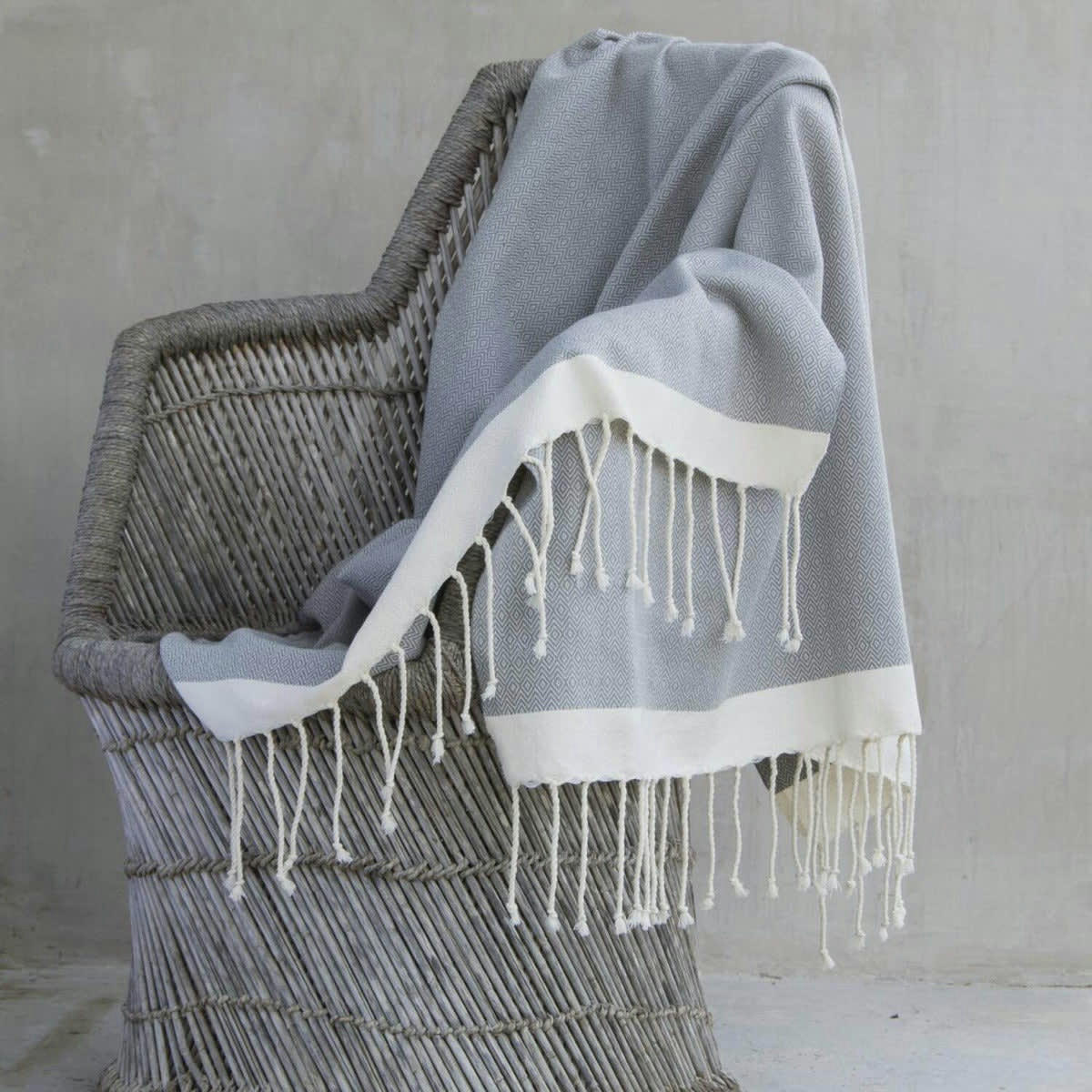 COURCHEVEL - Plaid coton  130x170 gris moyen / écru