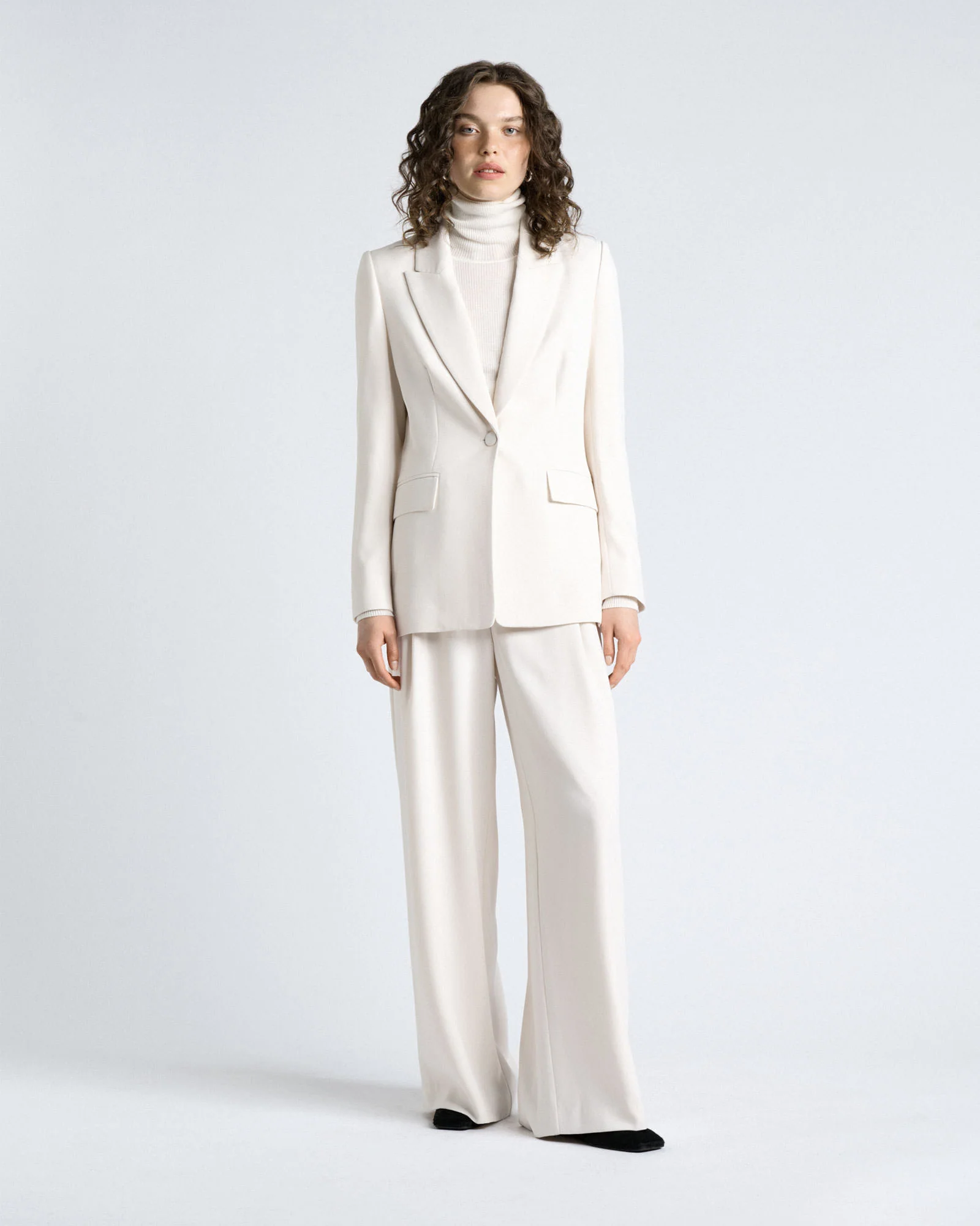 Crepe Pleat Wide Leg Pant