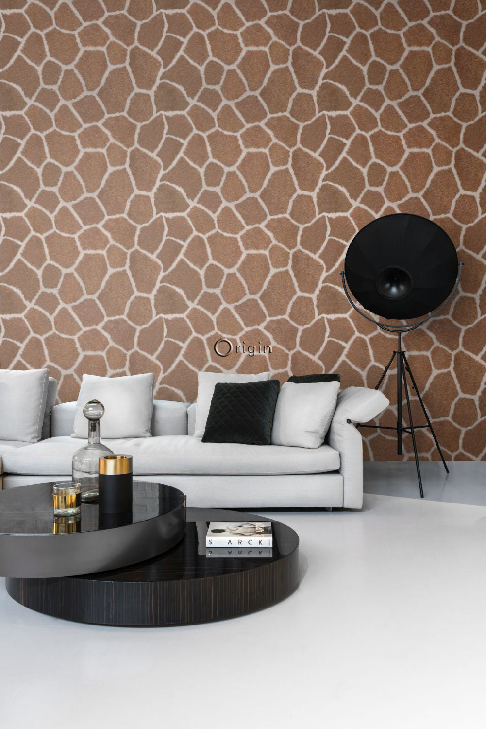 Origin Wallcoverings fotobehang giraffe huid look bruin - 150 x 279 cm - 357244