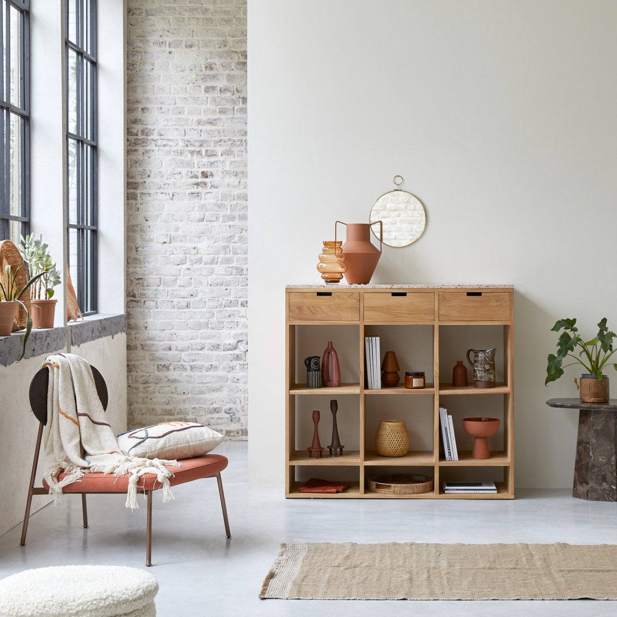 Tikamoon - Miho - Teak en premium terrazzo Pink bijzettafel