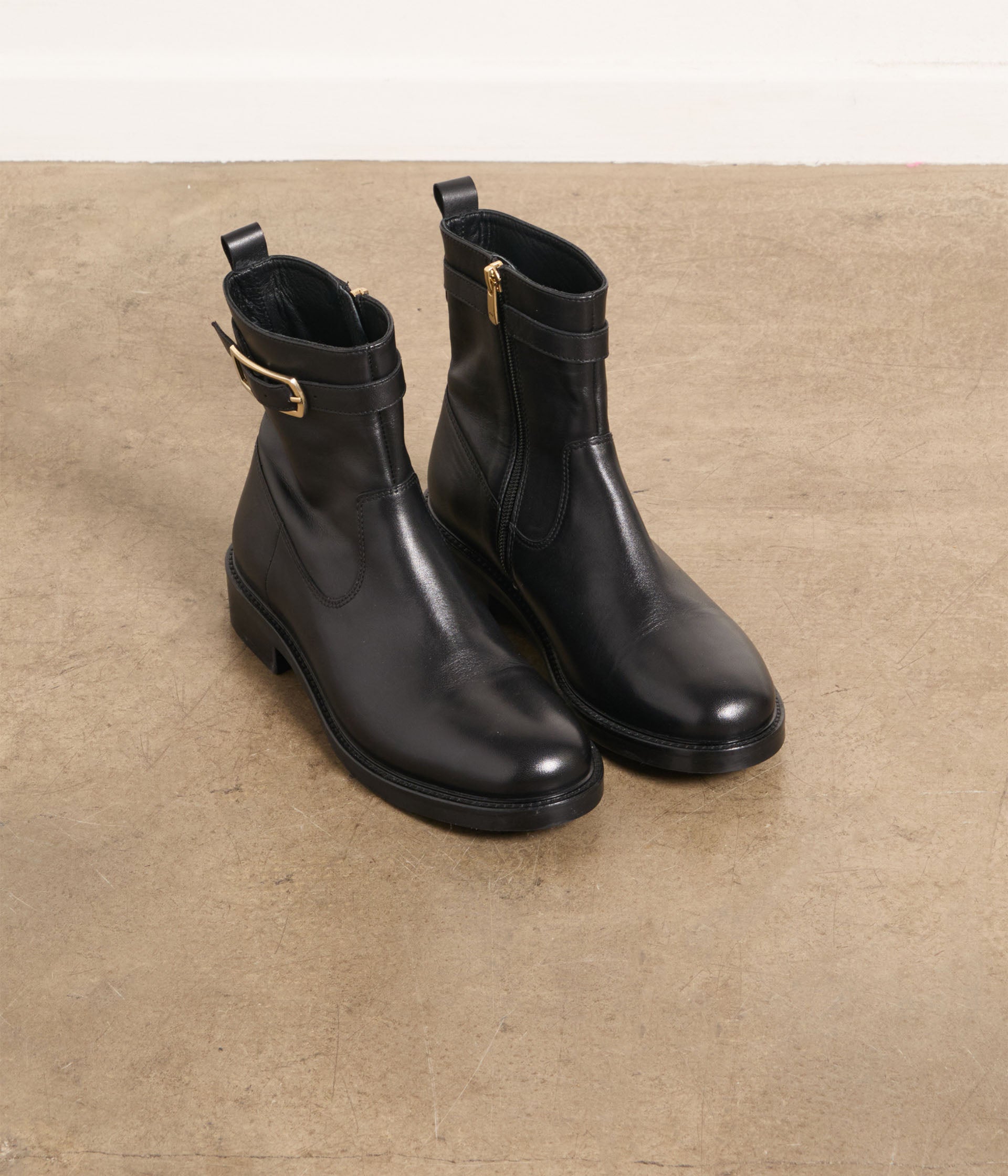 Boots en cuir noir Alanna