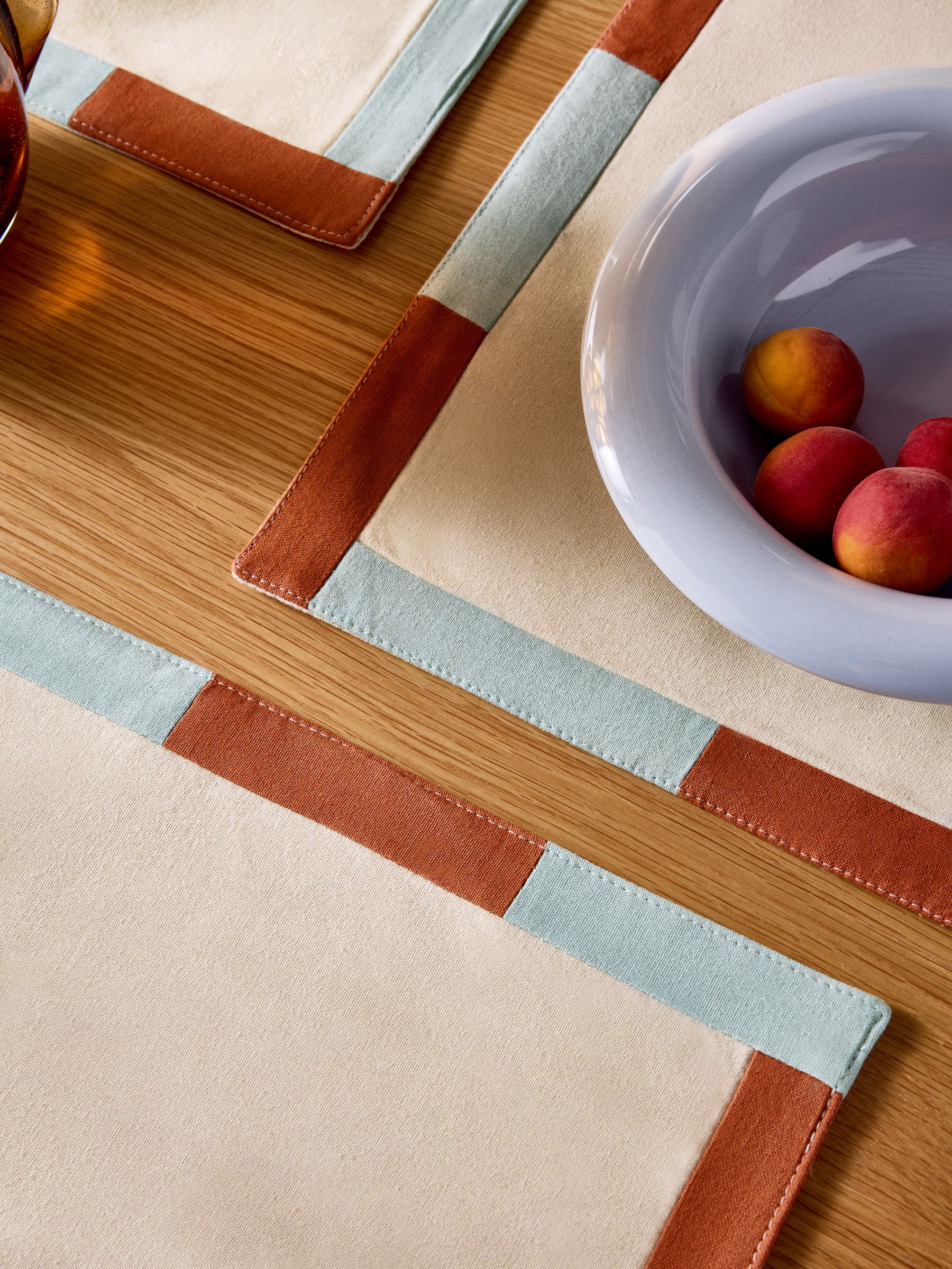 Set of 4 Willa Placemats in Blue/Orange