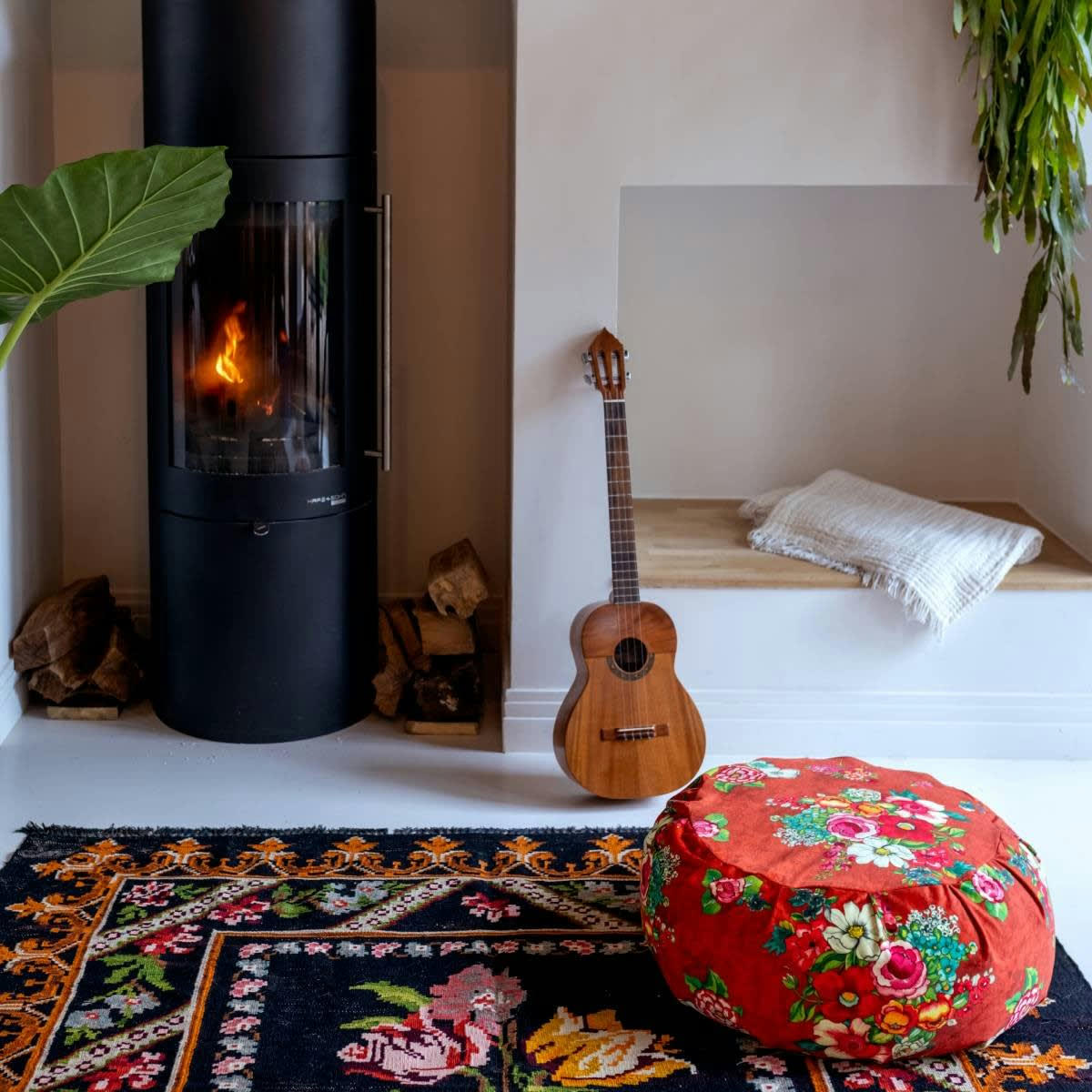 - Grand pouf rond en velours imprimé fleuri orange h. 25cm