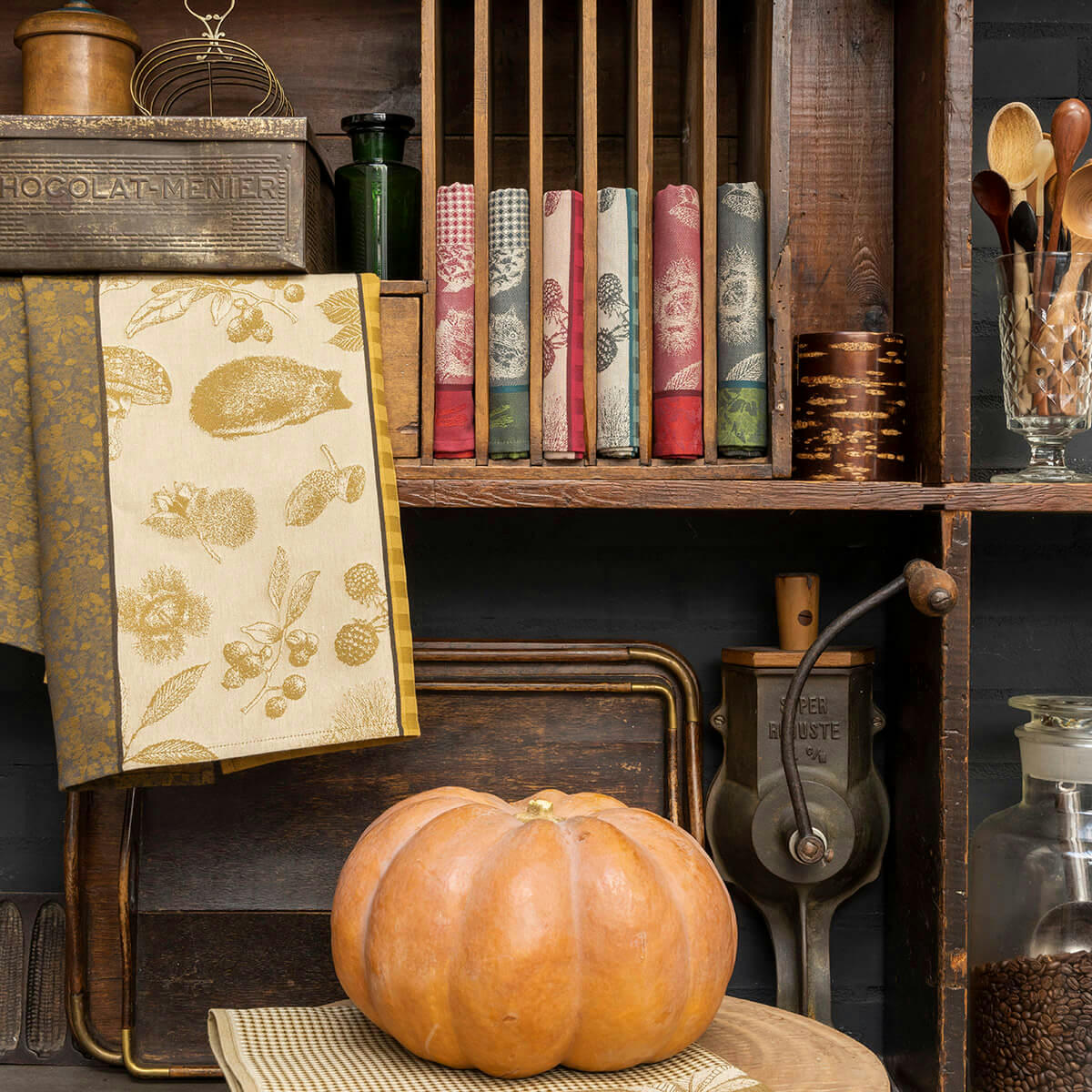 DANS LES BOIS TRYPTIQUE - Torchon en coton airelles 60 x 80