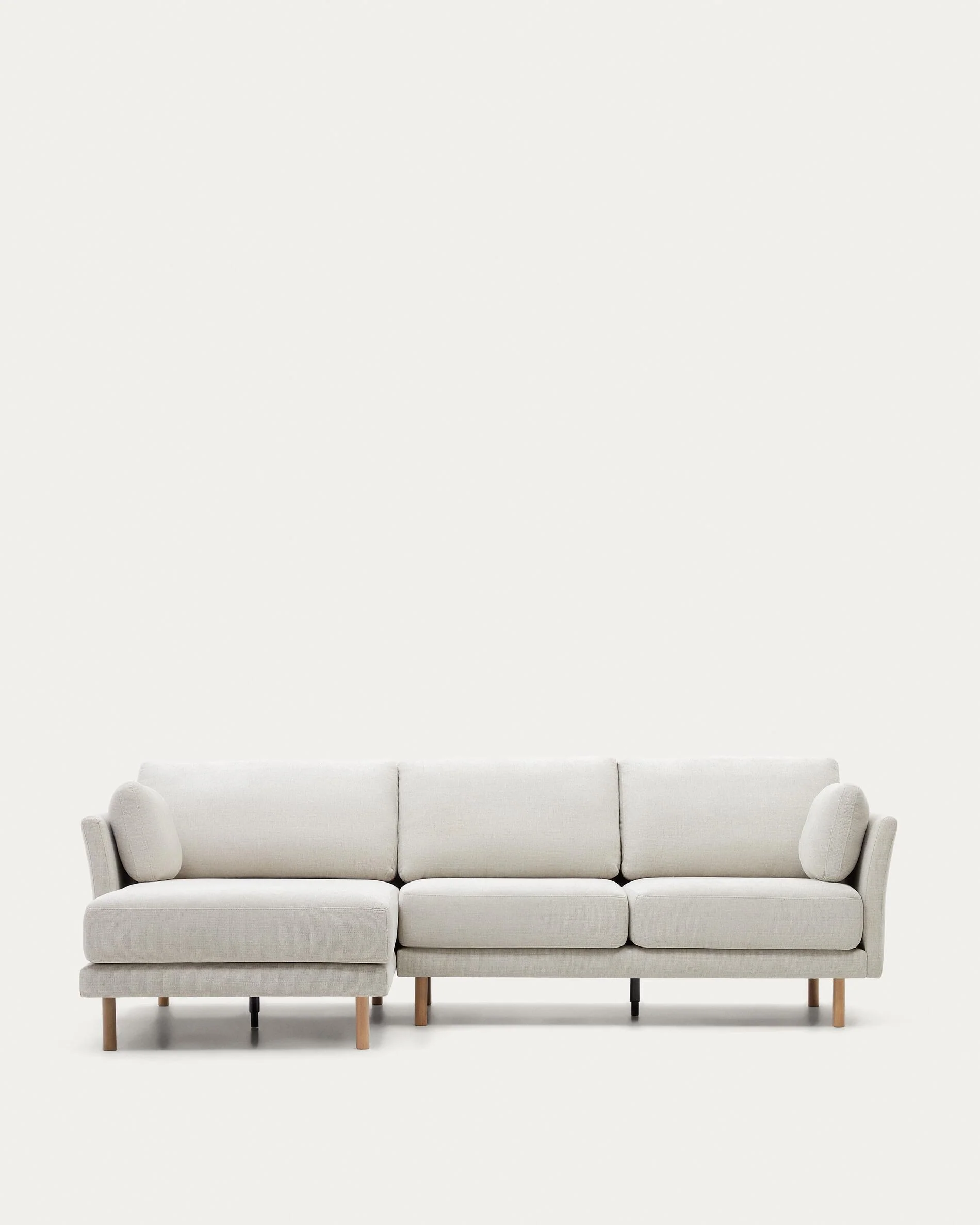 Gilma 3 seater sofa w/ right/left-hand chaise longue in chenille pearl, natural legs, 260 cm