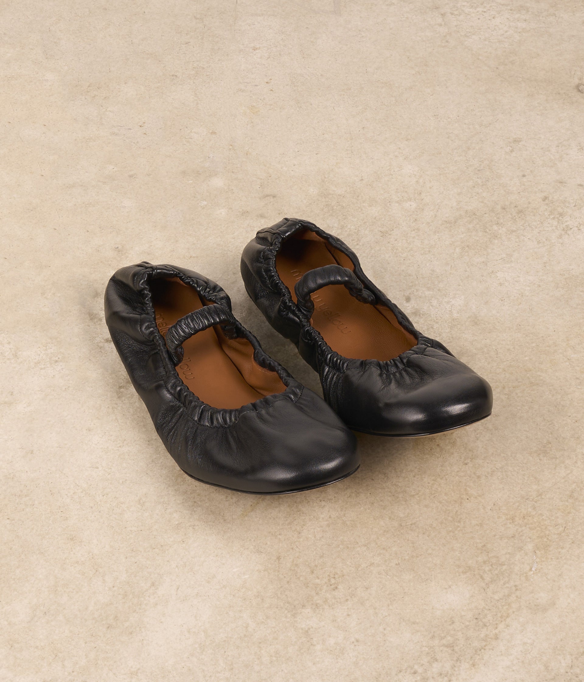 Ballerines en cuir noir Liora
