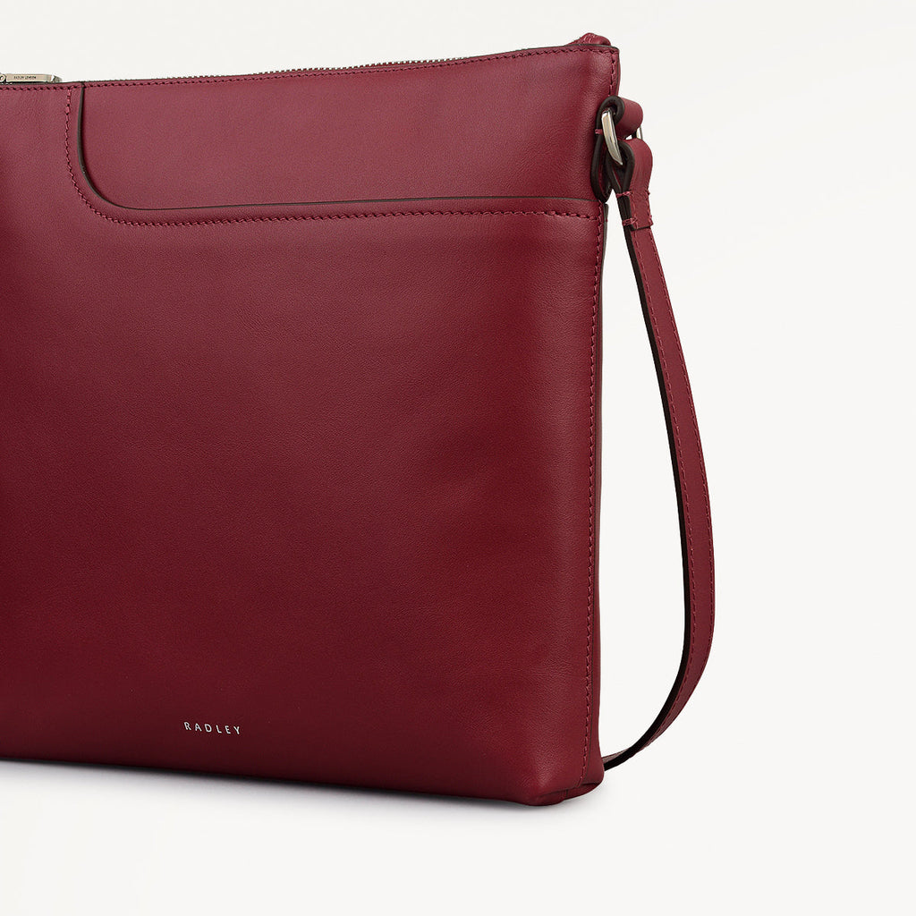 Pockets - Large Ziptop North-South Cross Body Bag