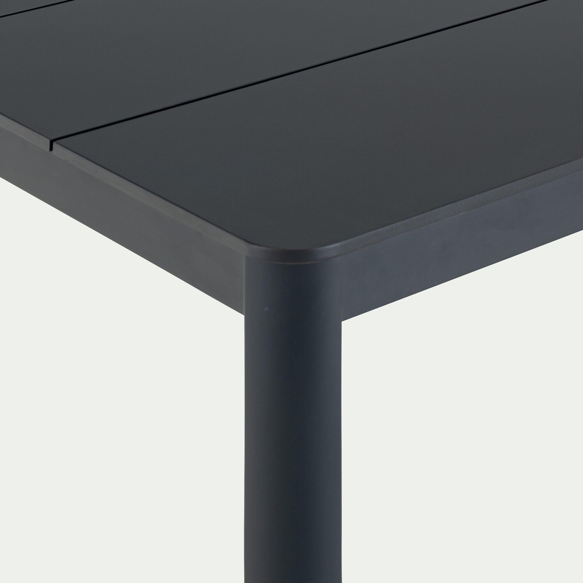 VERDIERE - Table de repas jardin en aluminium et duraboard - noir (6 places)