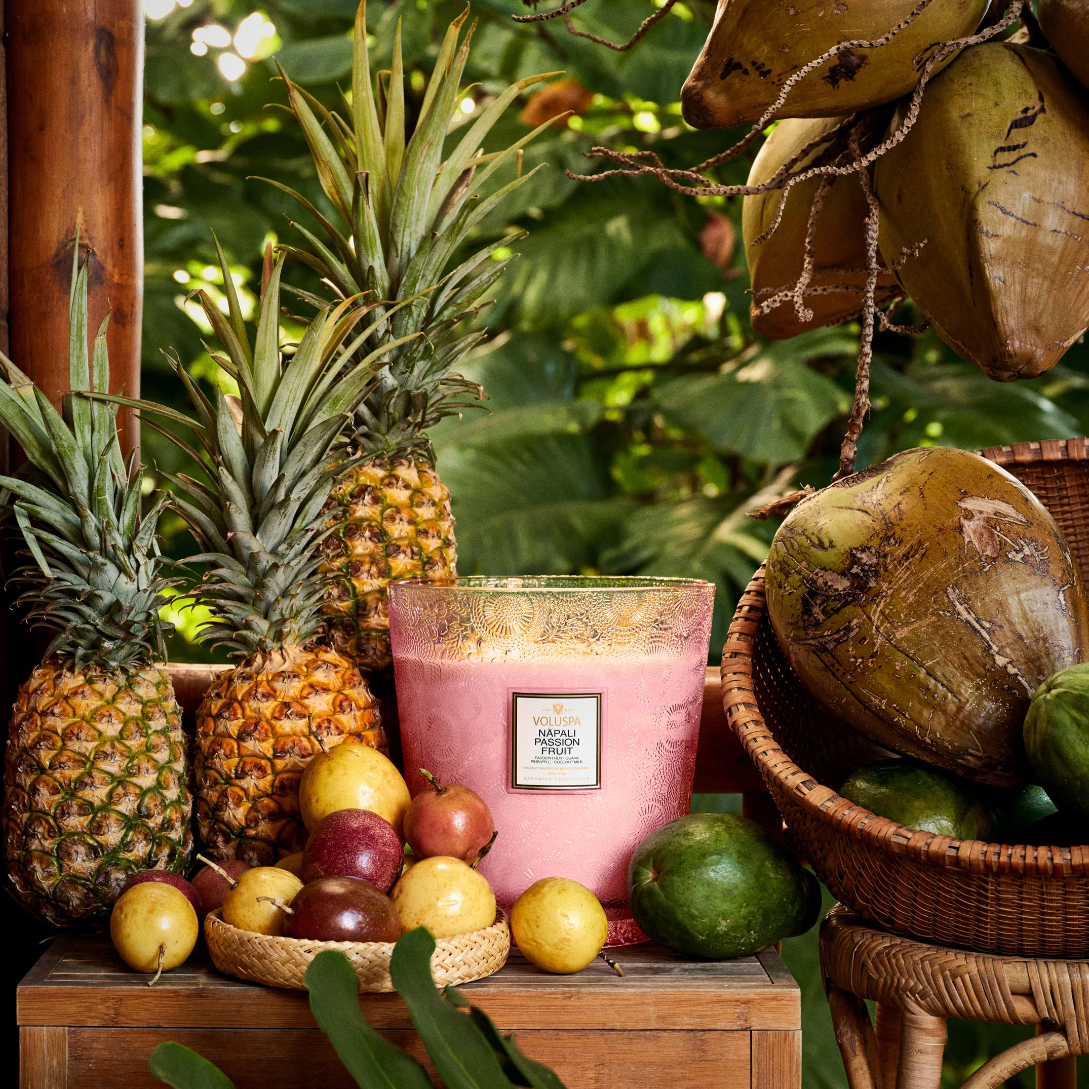 Nāpali Passion Fruit - 5 Wick Hearth Candle