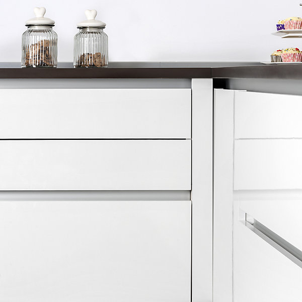Emuca Kit de 2 profils centraux Gola pour meubles de cuisine, longueur 2,35m, avec accessoires, Aluminium, Peint en noir