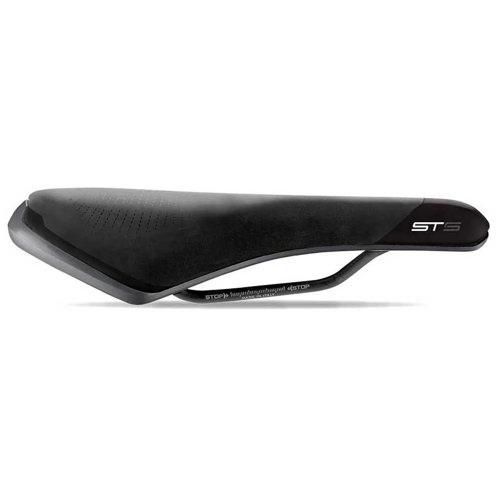 Selle Italia ST5 Flow saddle