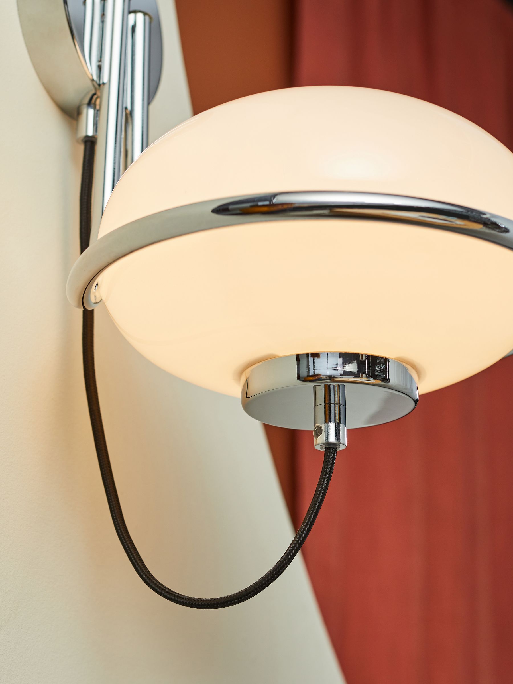 Piper Wall Light in Chrome