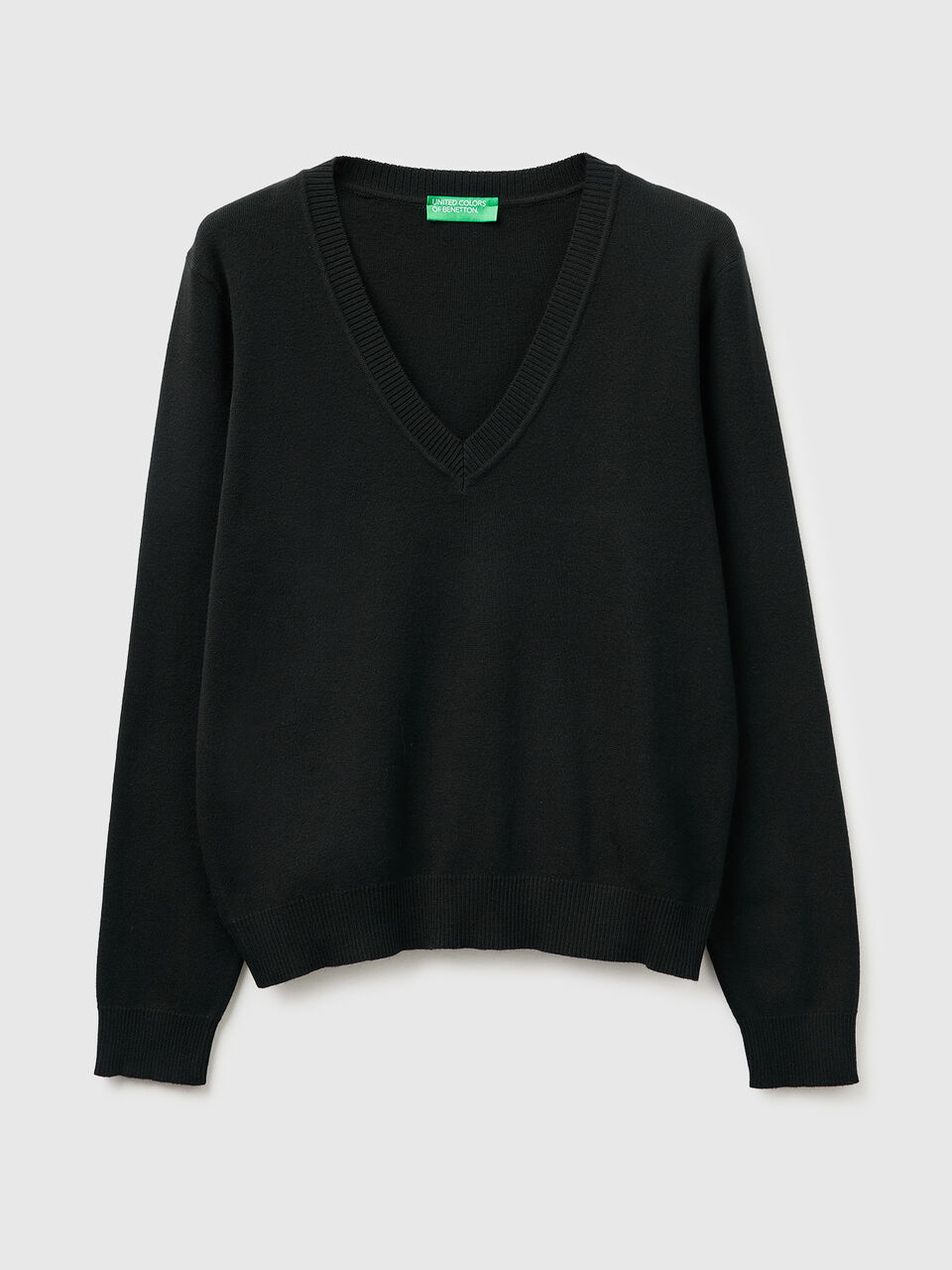 Black V-neck sweater in tricot cotton