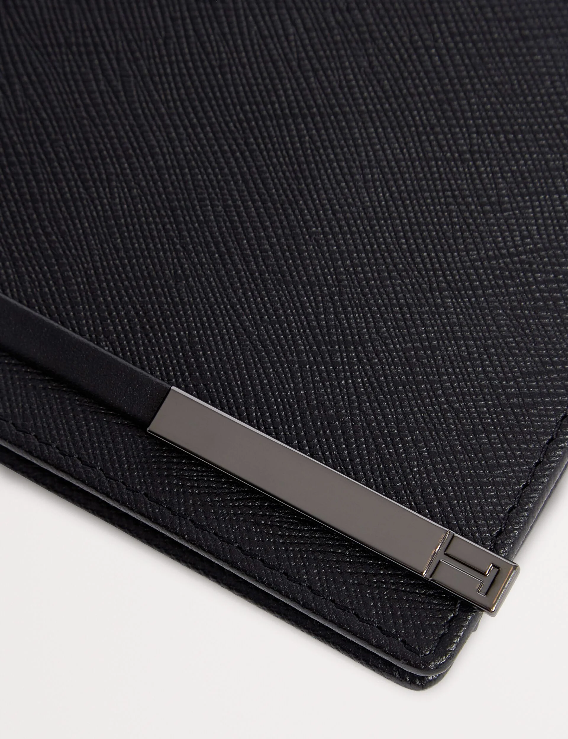 SANTOUR | BLACK