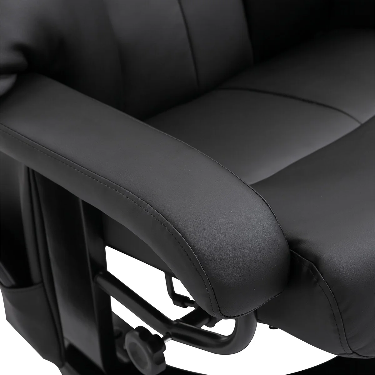 Massage Recliner in PU Leather with Footstool and 360째 Swivel Function