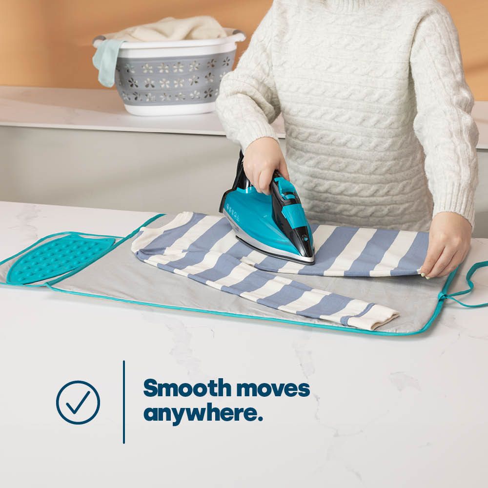 LIVIVO Heat Proof Travel Ironing Mat for Tabletop Use