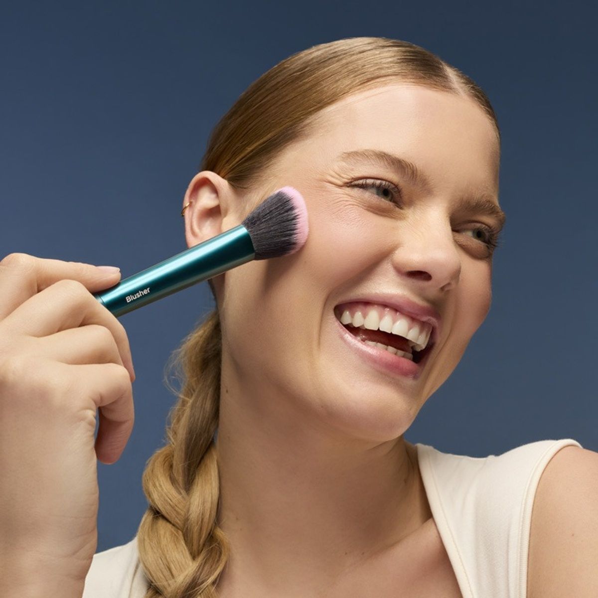 TRUYU Angled Blusher Brush