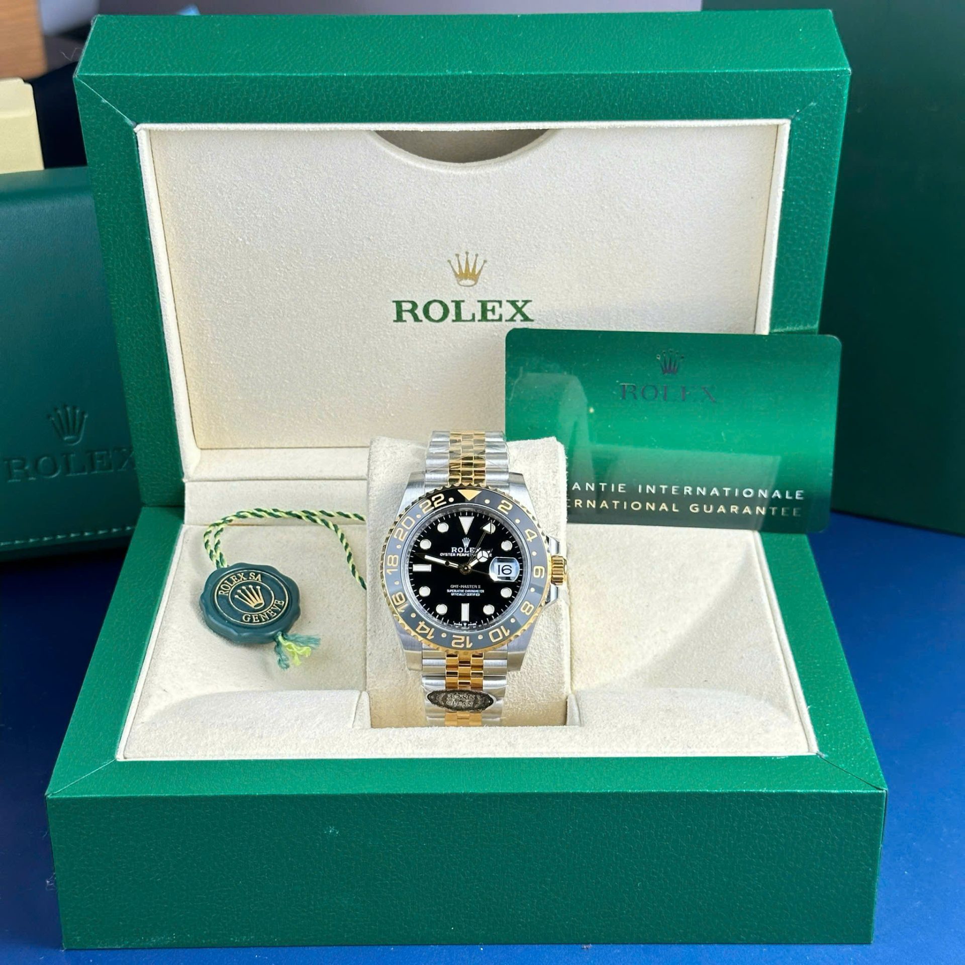 Rolex GMT-Master II 126713GRNR SS/YG Plated Black Dial 40mm Jub Super Clone