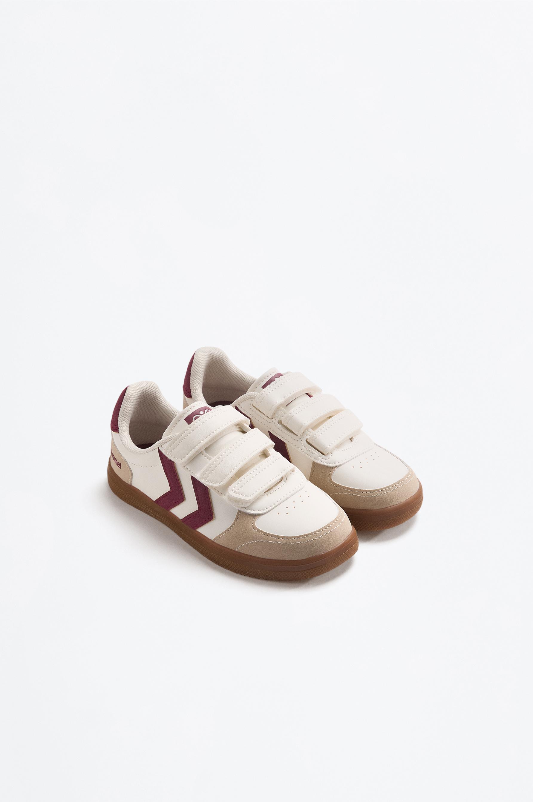 Zapatilla Hummel