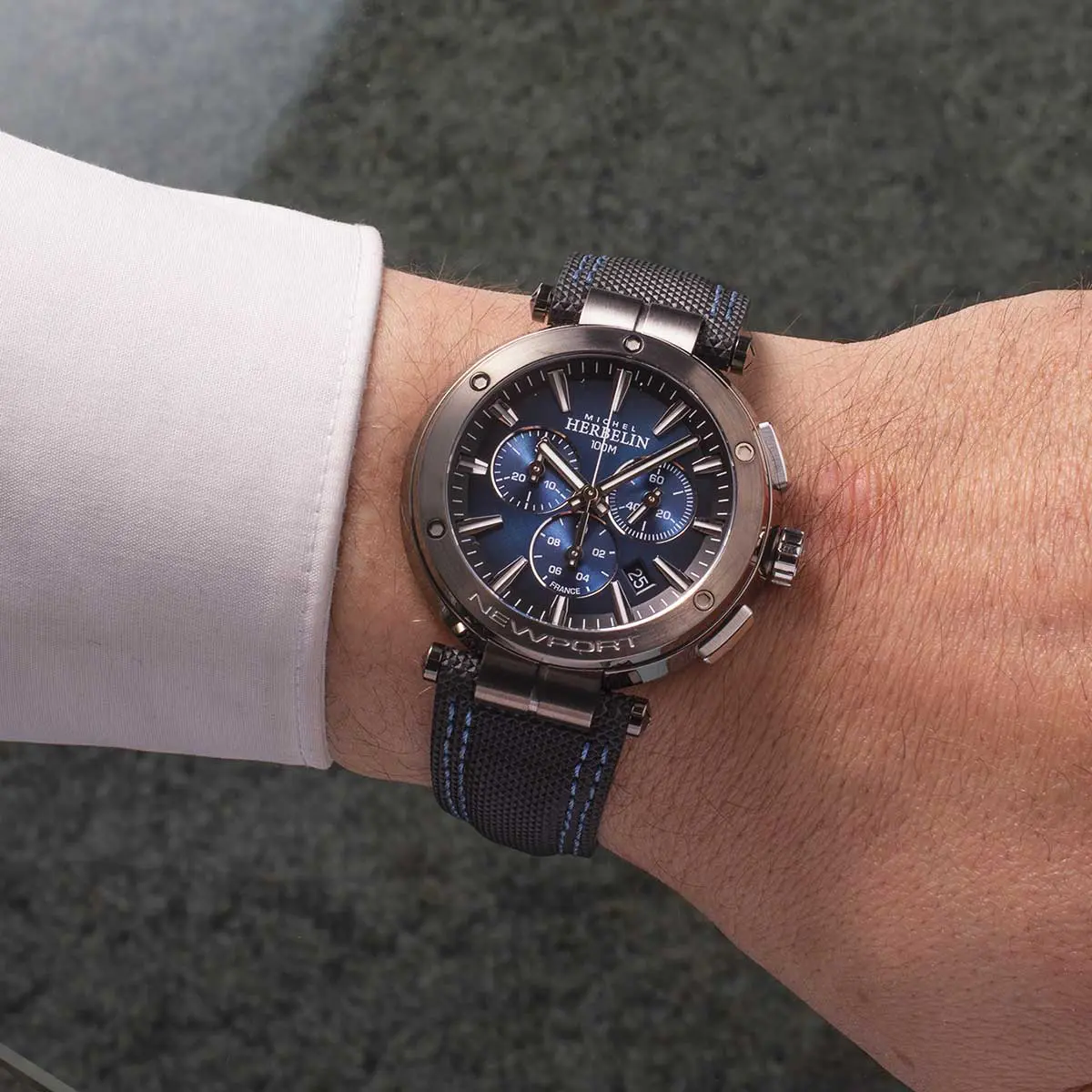 NEWPORT – CHRONOGRAPHE – ACIER PVD NOIR