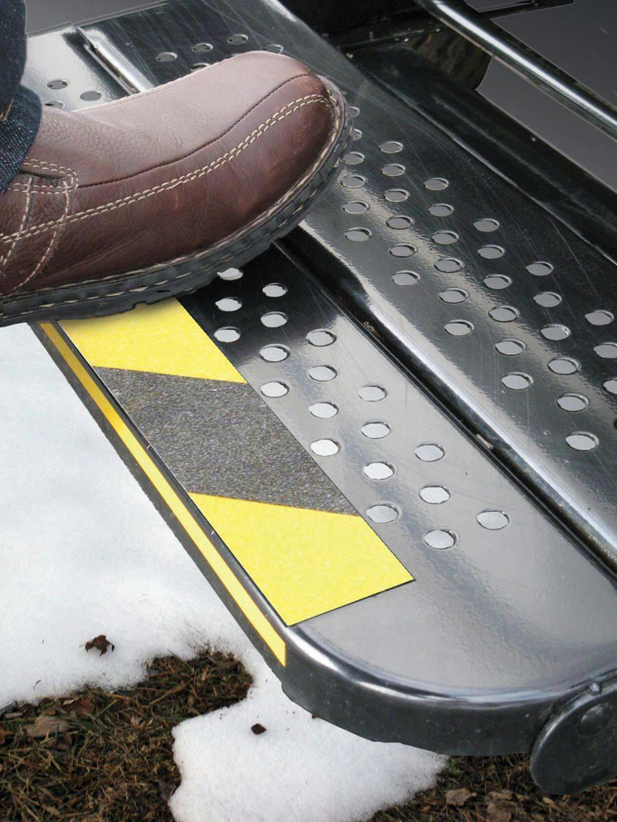 CAMCO 25405 High-Visibility Non-Slip Tape, 2 x 15-in, Black/Yellow