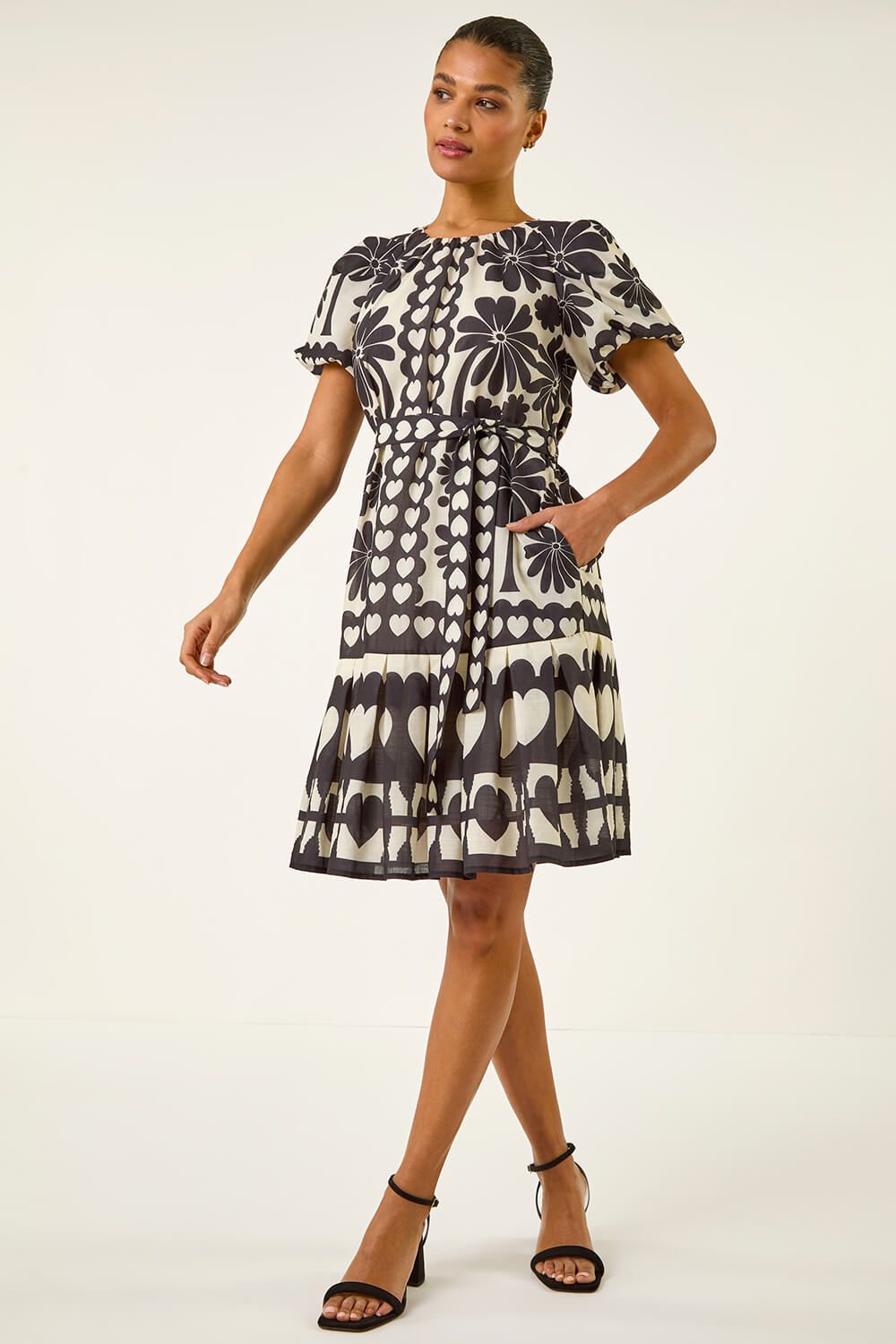 Roman Floral Heart Pleated Dress