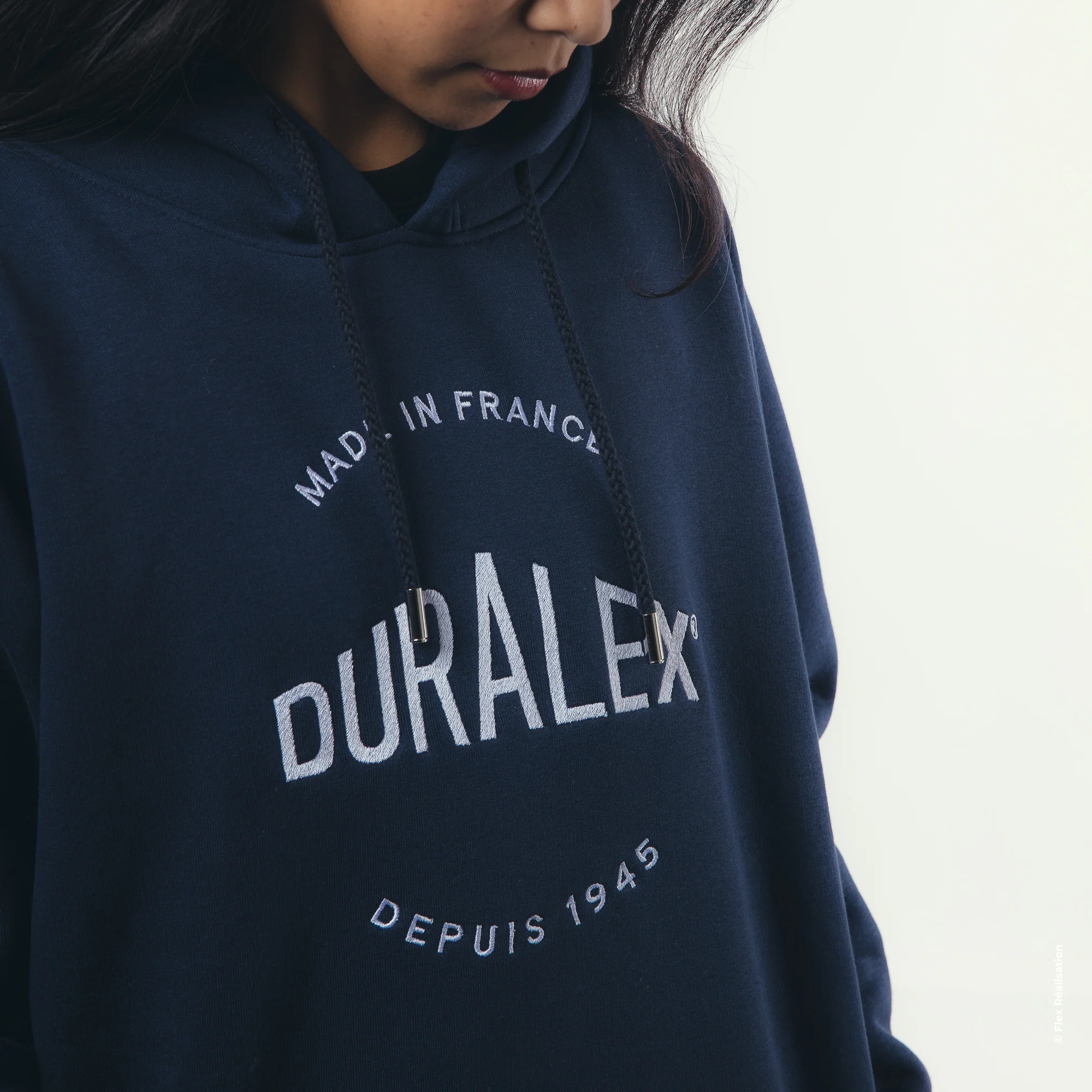 Sweat bleu - Broderie Duralex blanche - Taille L