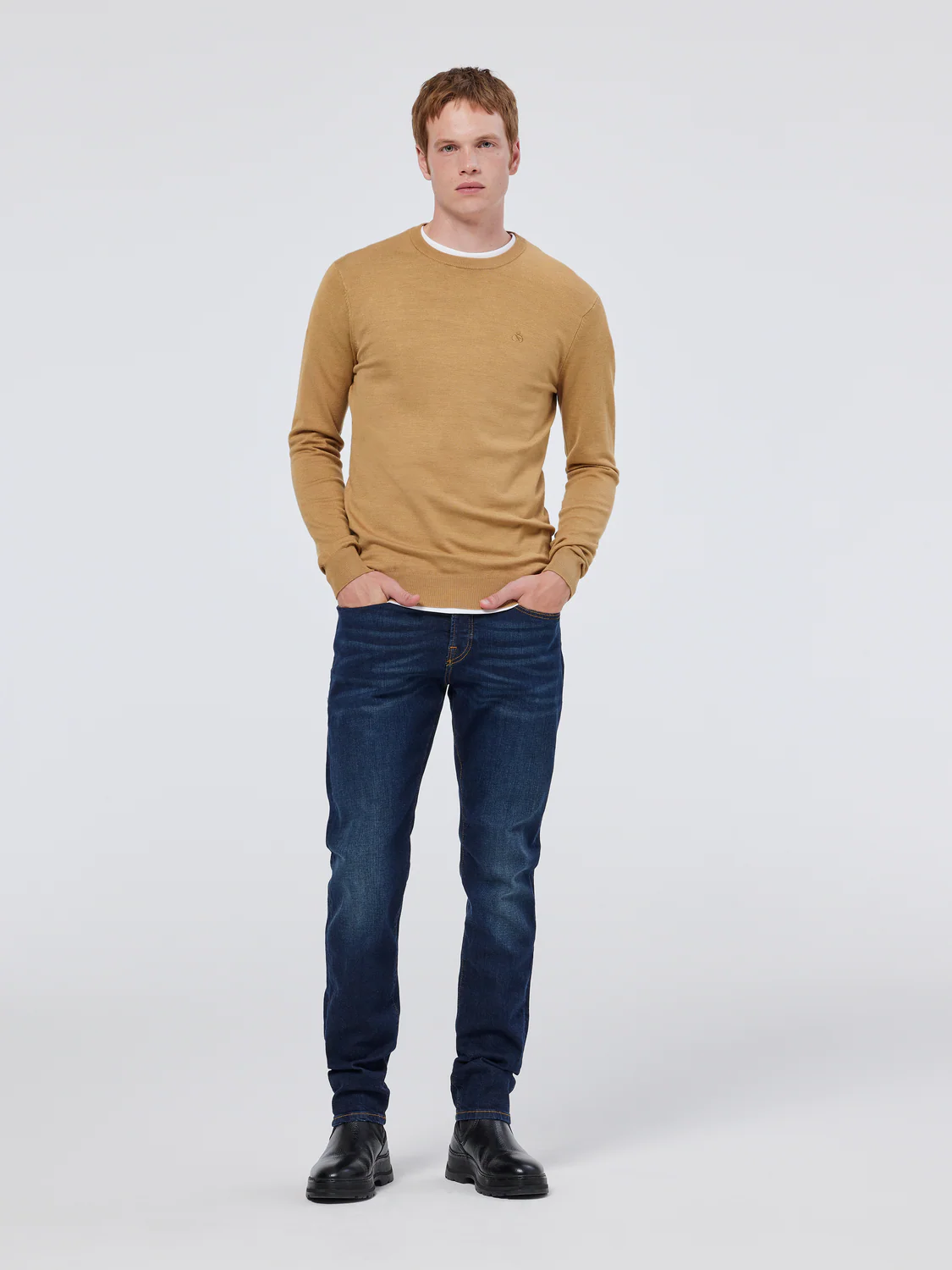 Essentials — Viscose Pullover Crewneck