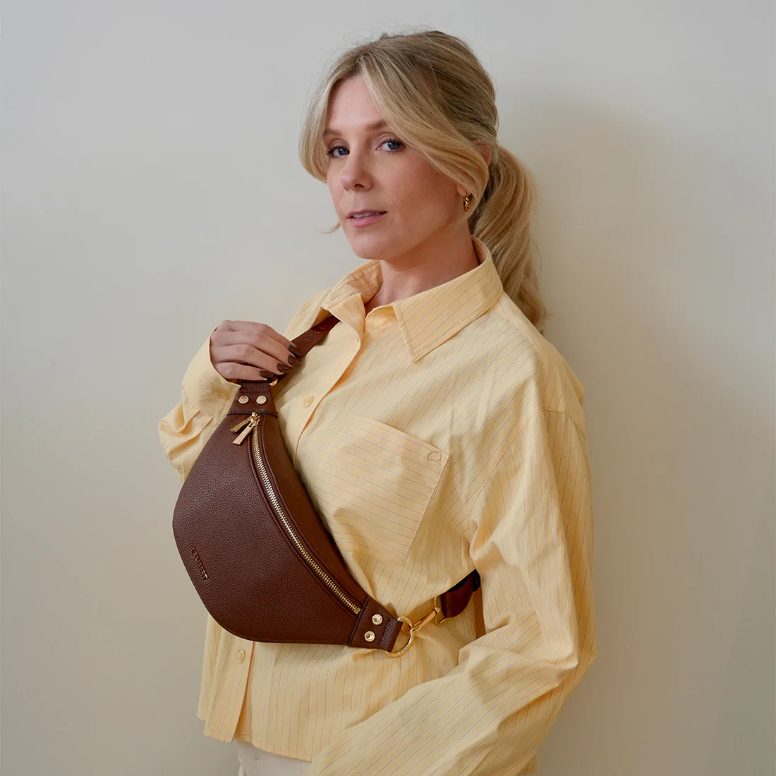 The Sarah – Hazelnut Belt Bag Vegan Leather