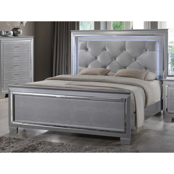 Best Quality Furniture Metallic Silver 4-piece Bedroom Set with LED Lights