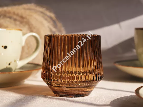 Świecznik szklany prążkowany 7 cm x 7 cm x 8 cm Altom Design - Brązowy 07.SW.1628