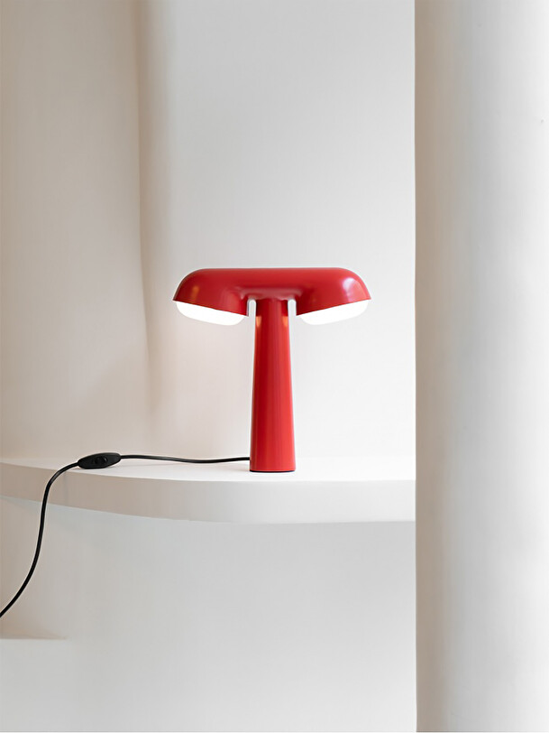 Lampe tgv rouge - moustache rouge