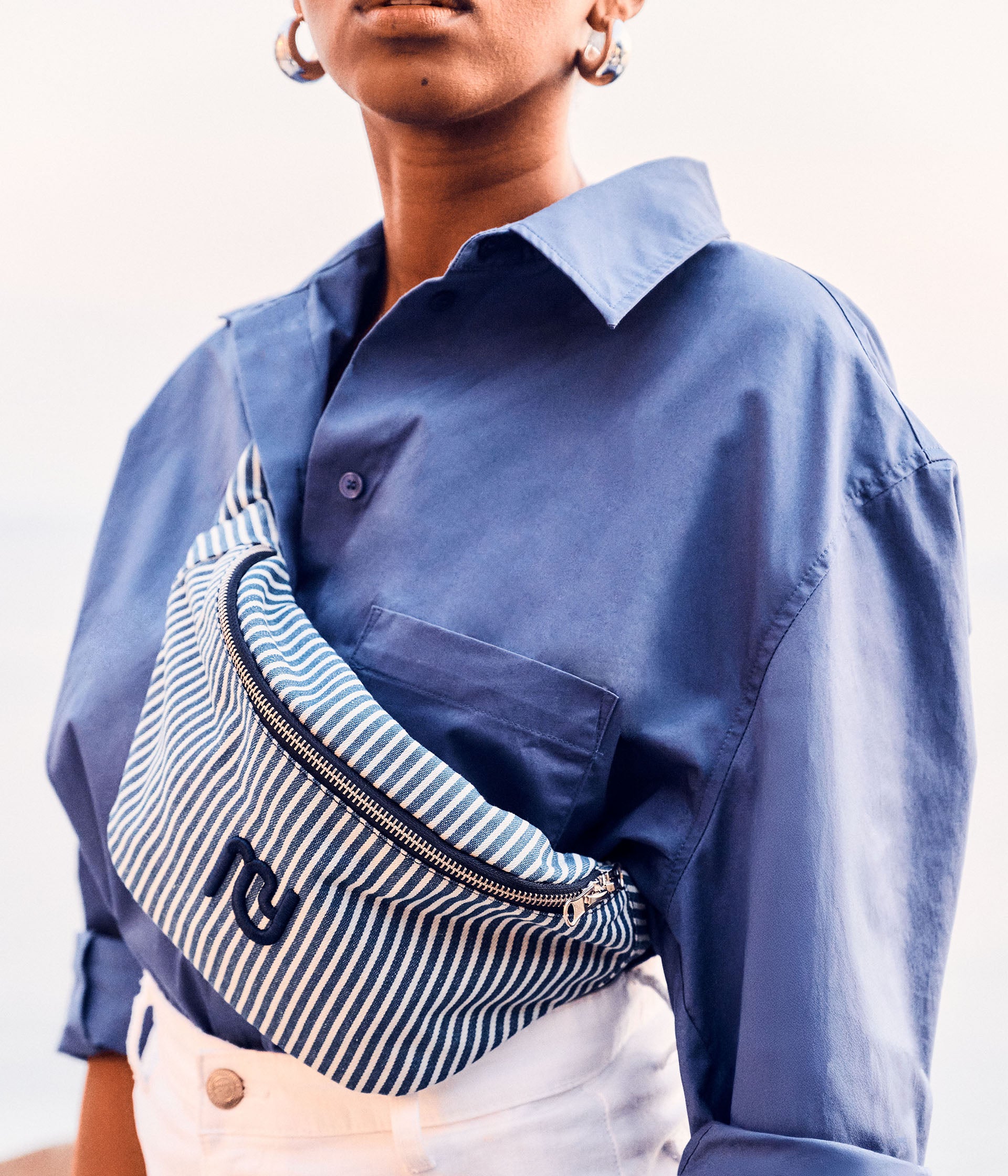 Sac banane bleu Lola