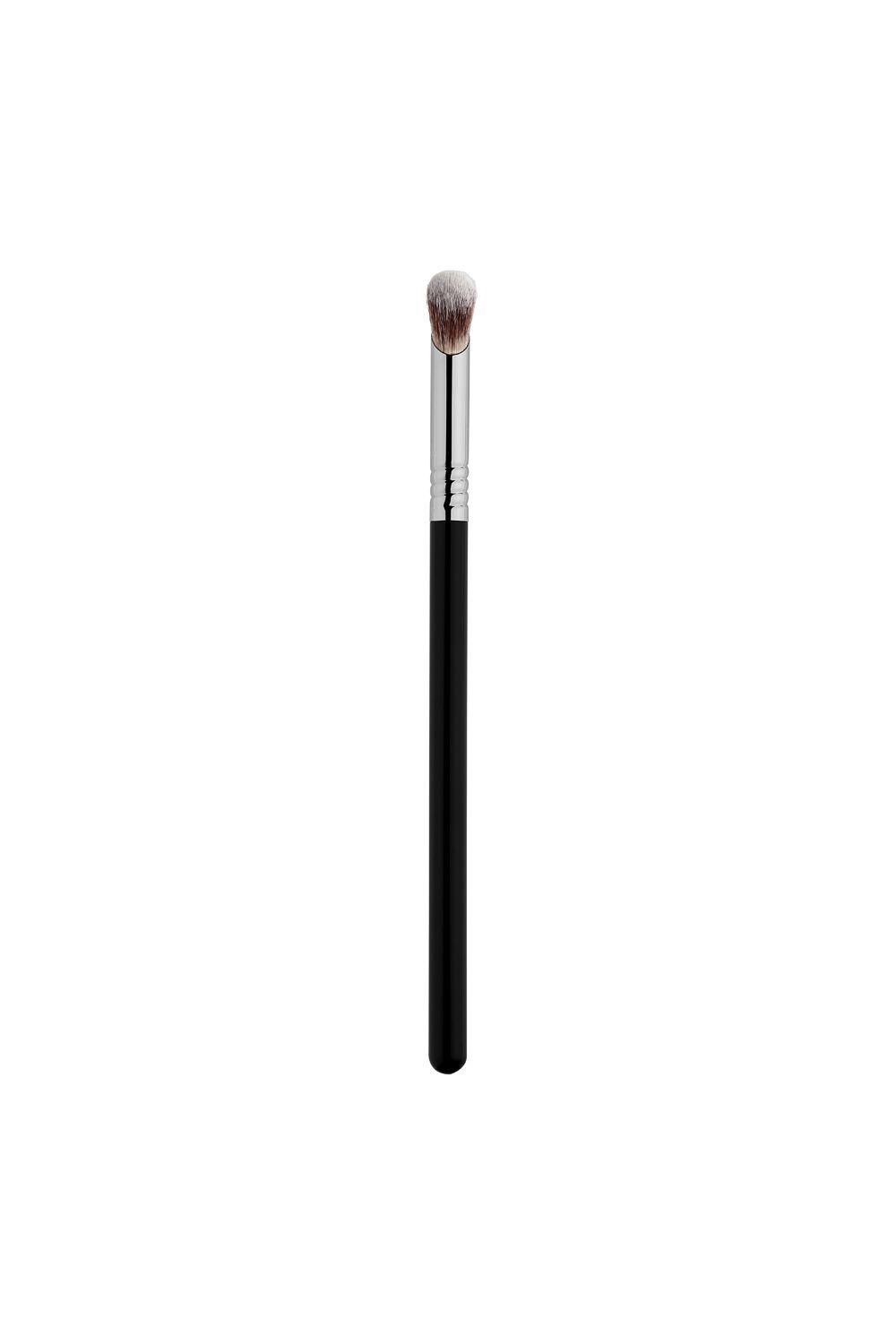 Sigma P83 - Soft Angled Precision Brush