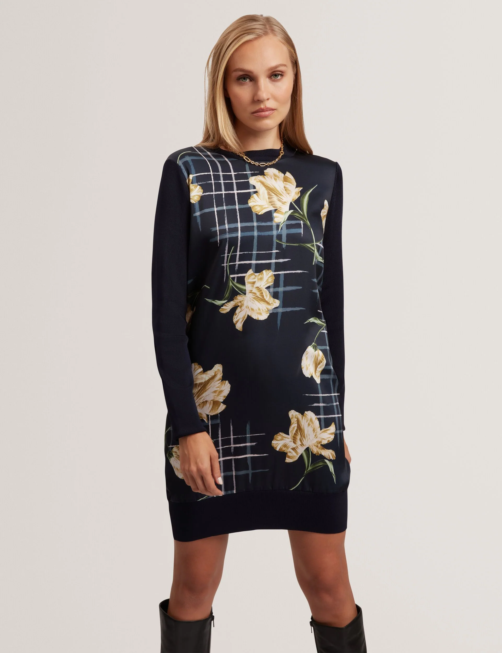 ZORELA | NAVY