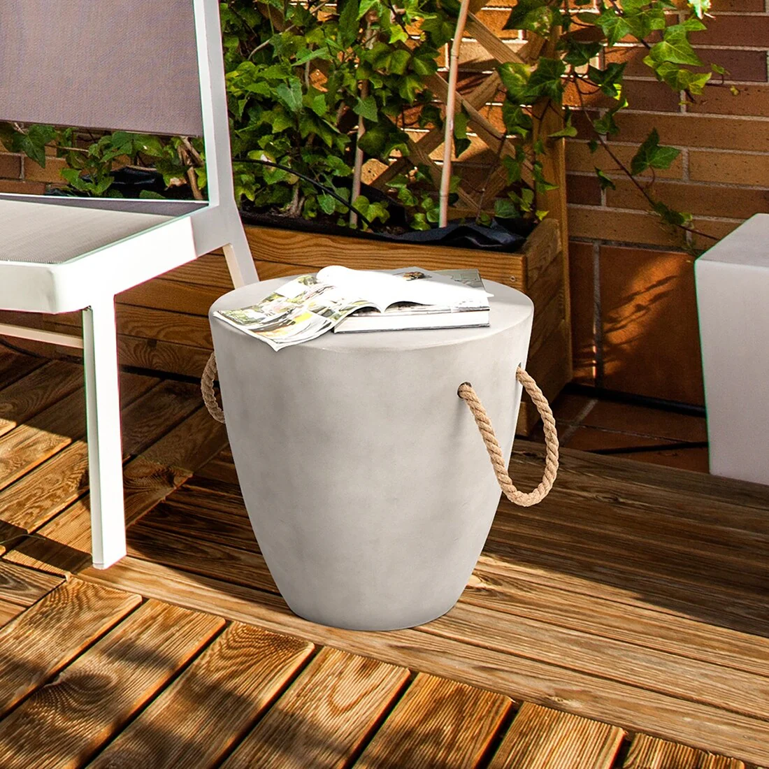 VENTOPYR Outdoor Concrete Side Table w Hemp Rope for Patio