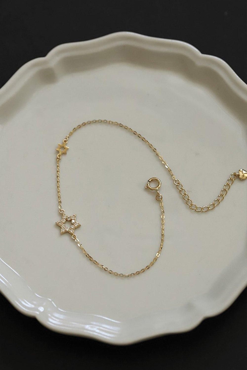Elk & Bloom 14K Gold Dainty Star Bracelet