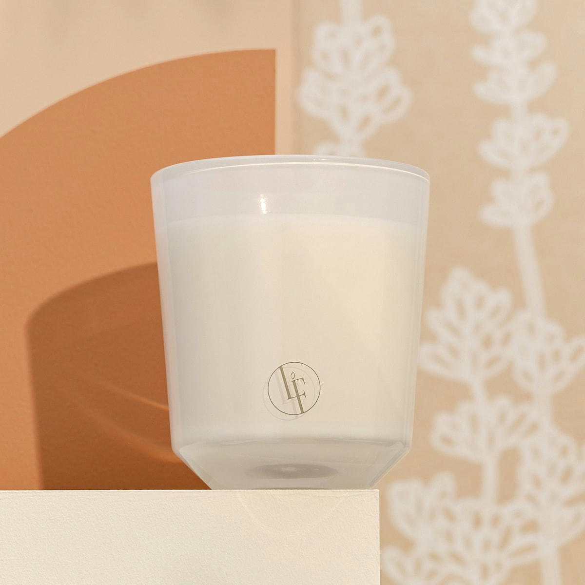 - Bougie parfumée cire végétale 40h Les Champs