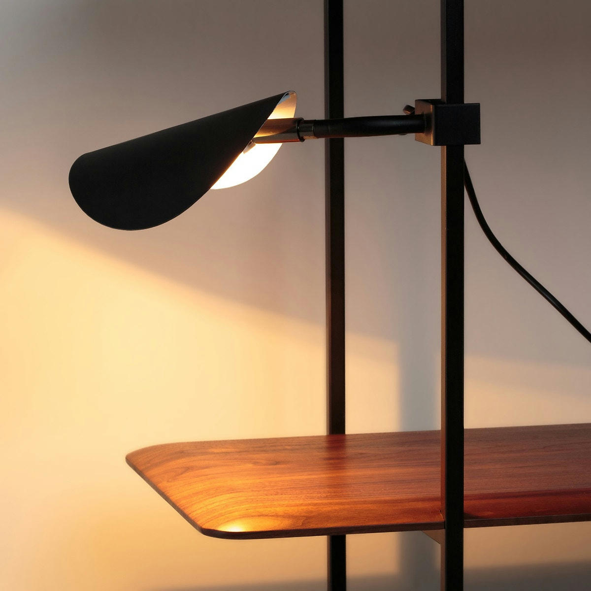 Lampe à pince étau noire Funambule