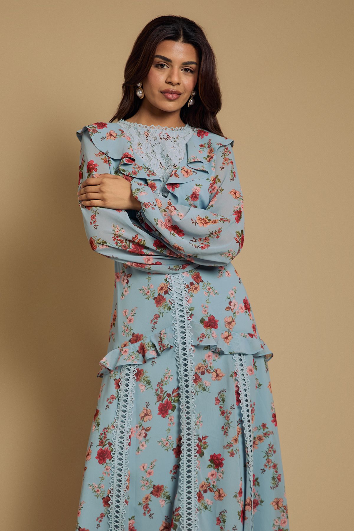 Oasis Petite Chiffon Printed Lace Trim Detail Ruffle Midi Dress