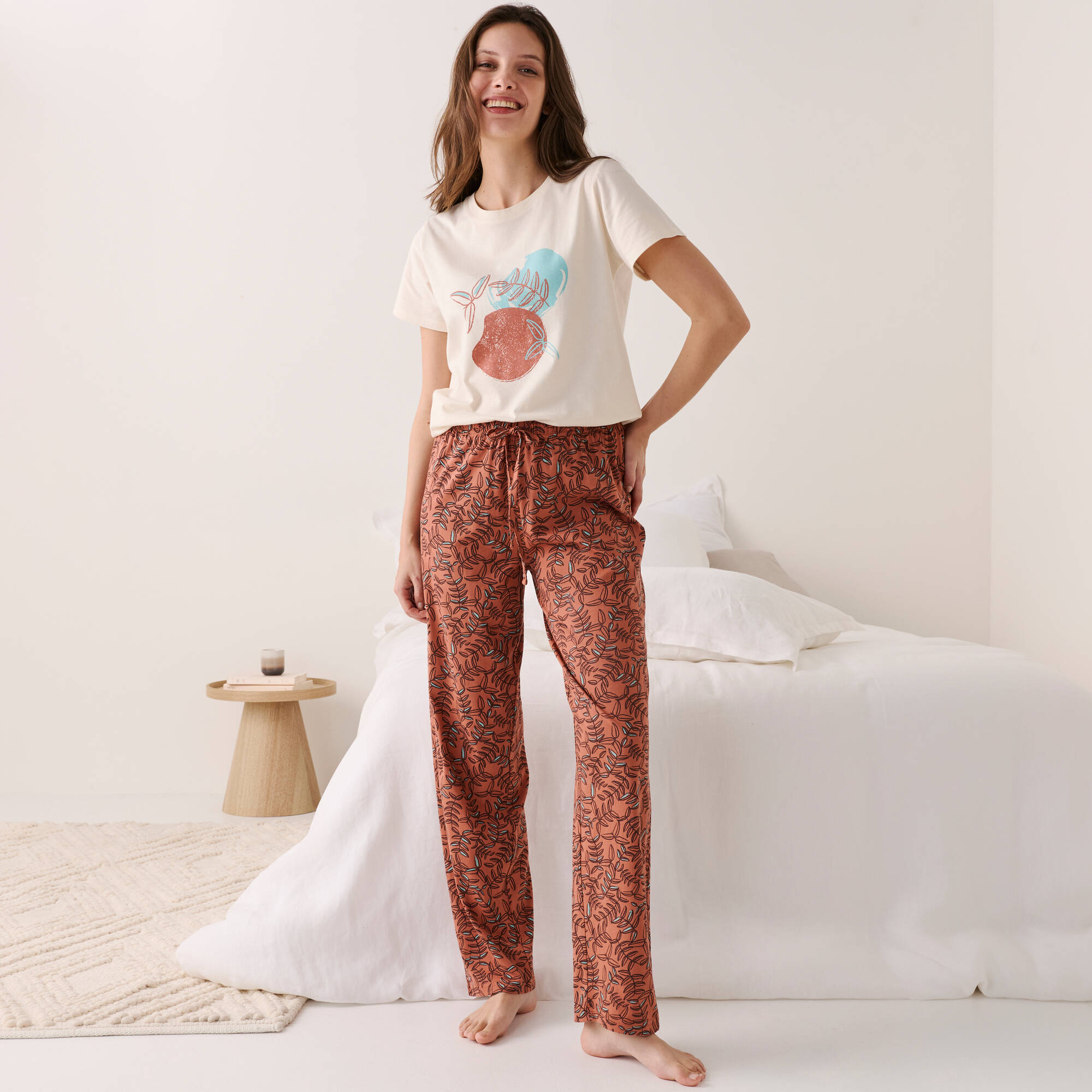 Pantalon pyjama coton imprimé "feuillage" avec lien à nouer