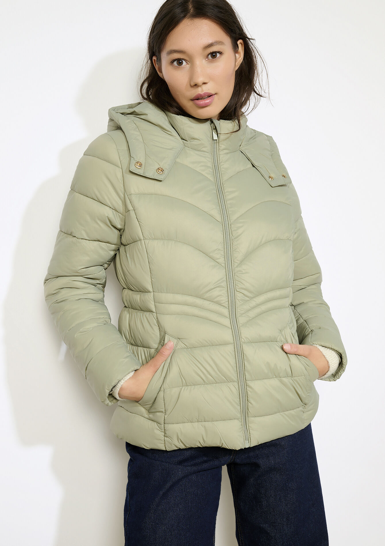 Korte gewatteerde jas