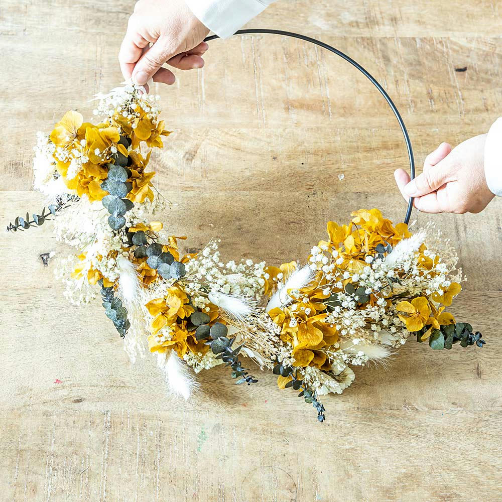 HORTENSE - Couronne murale de fleurs séchées Hortense D20cm