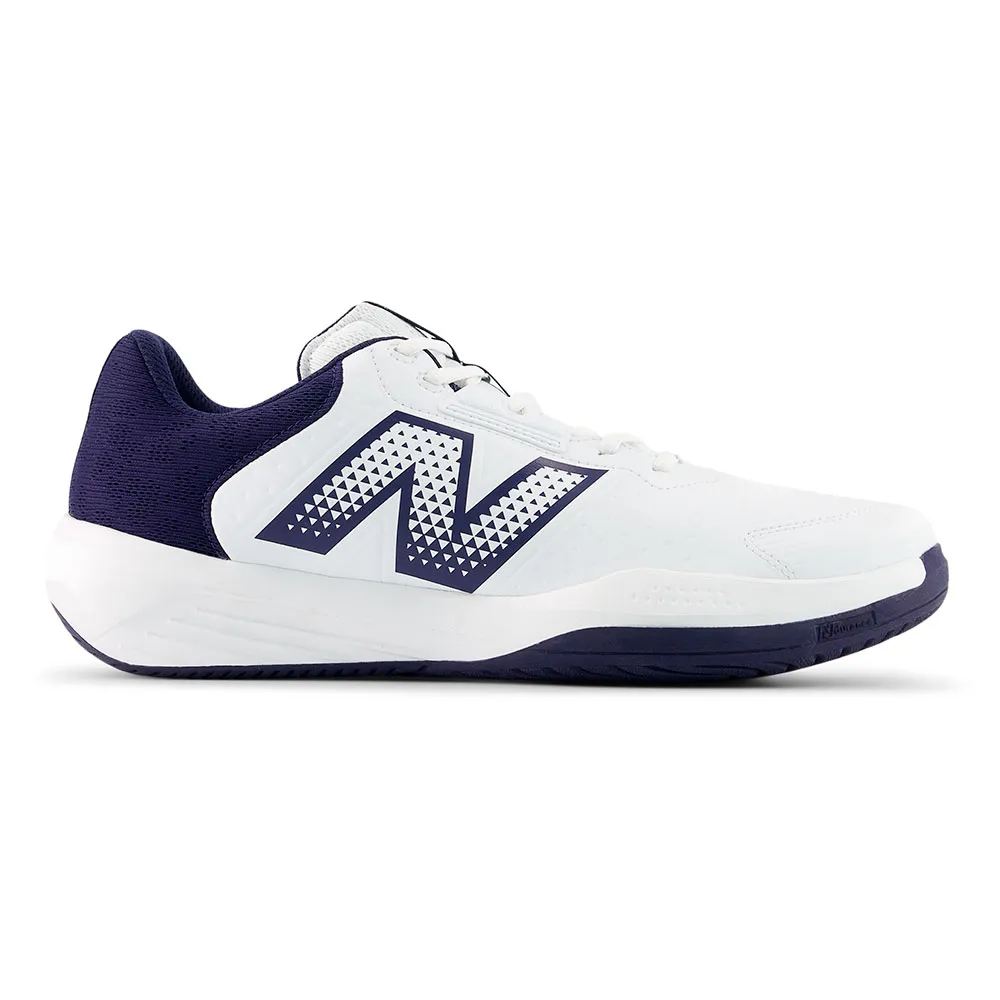New Balance 696 V6 all court shoes