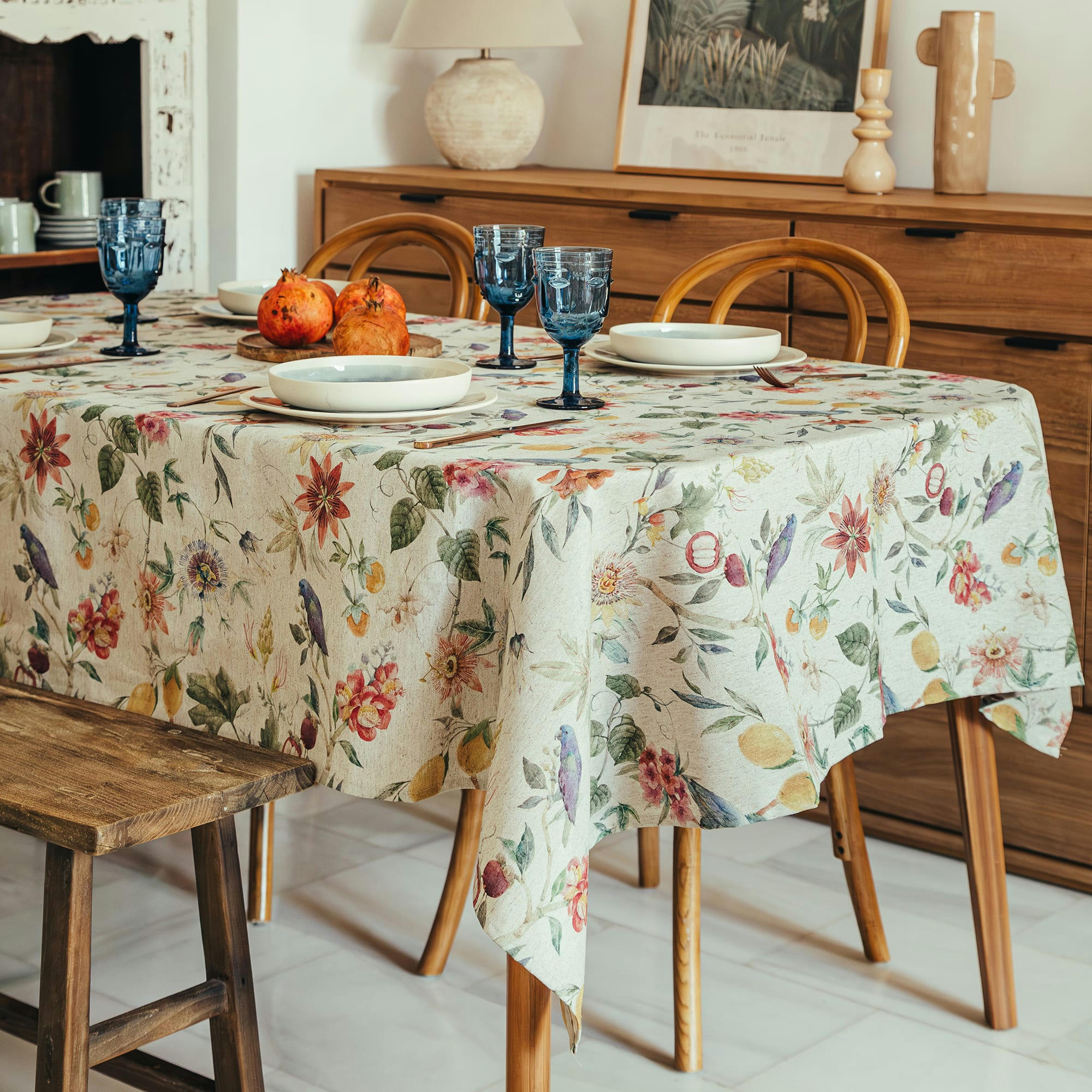 PEPPO MULTICOLOR - Nappe en lin antitâche imprimée floral multicolor 140x240 cm
