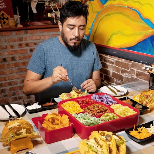 NNETM Taco Plate Set with 12 Holders