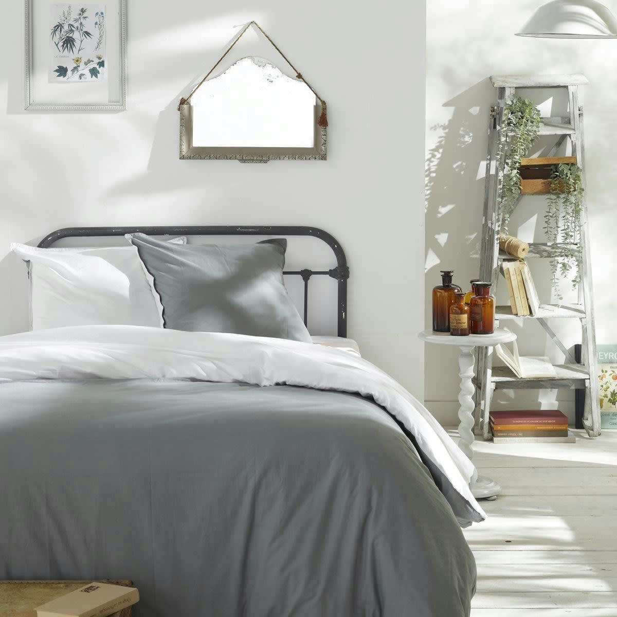 CHARME CONSTANCE - Parure de lit en coton gris 240x220
