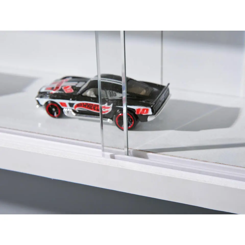 Hioshop Comit vitrinekast voor wandmontage- 2 glazen deuren wit