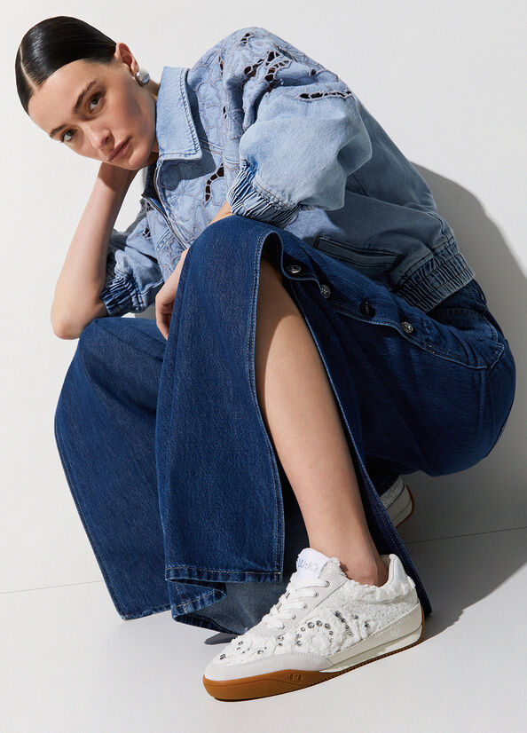 Sneakers in denim con pietre gioiello