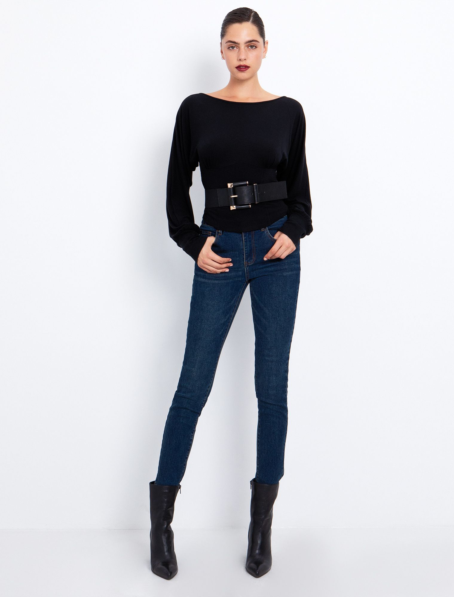 Mπλούζα με corset μέση